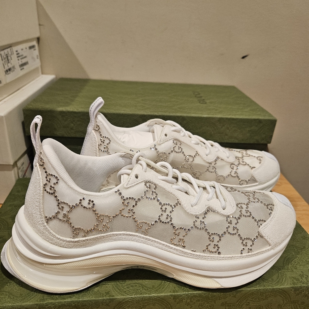 GUCCI SWAROVSKI CRYSTAL EMBELLISHED SNEAKERS SZ 39.5 - Picture 4 of 7